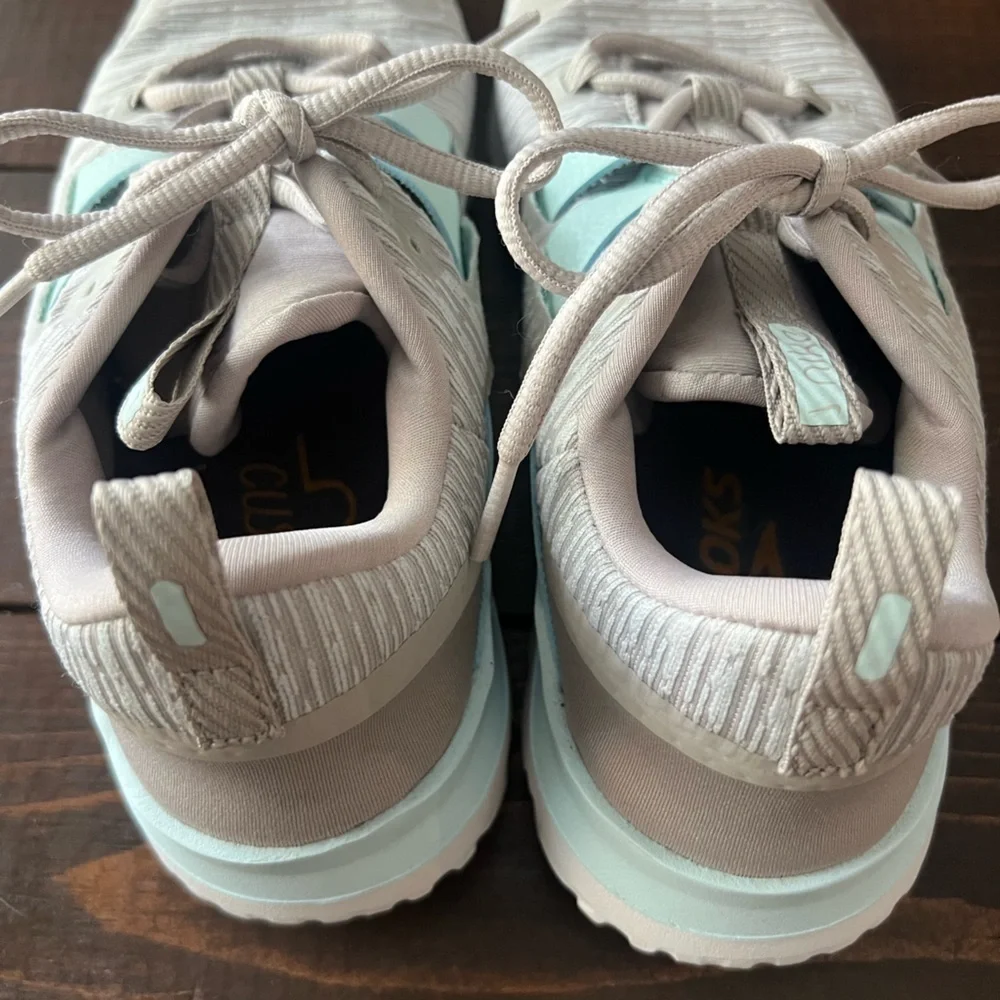 Women’s Nike Renew Arena Trainers Size 9